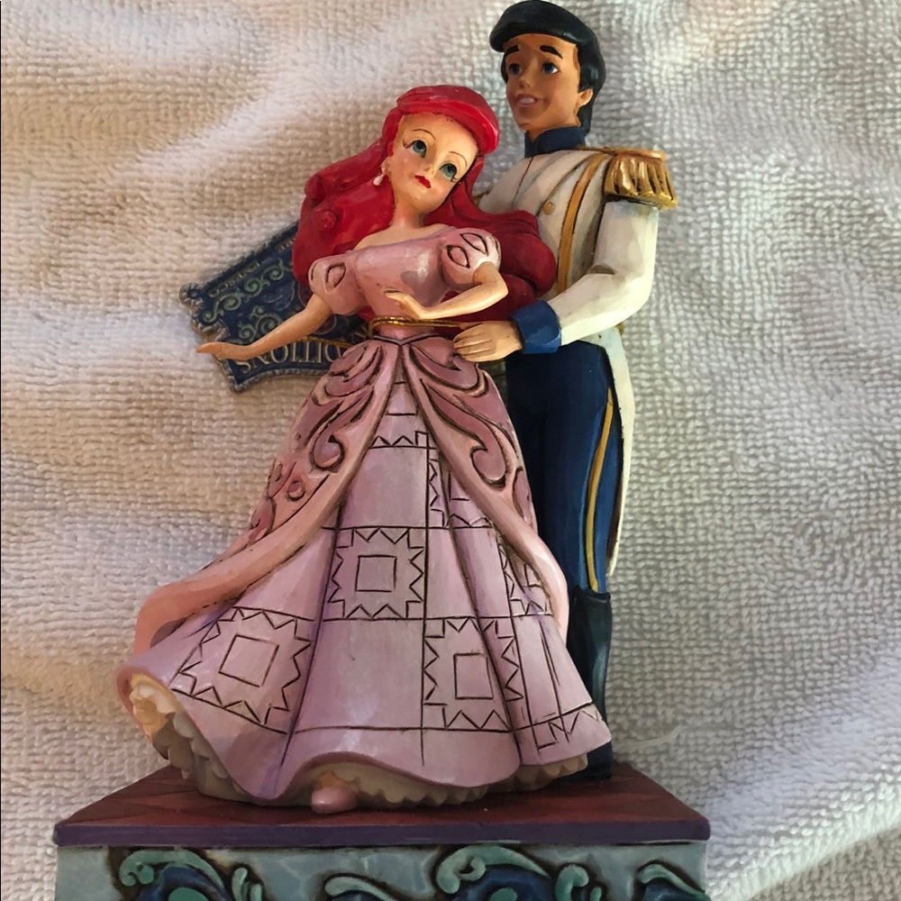 JIM SHORE ARIEL WITH PRINCIPE